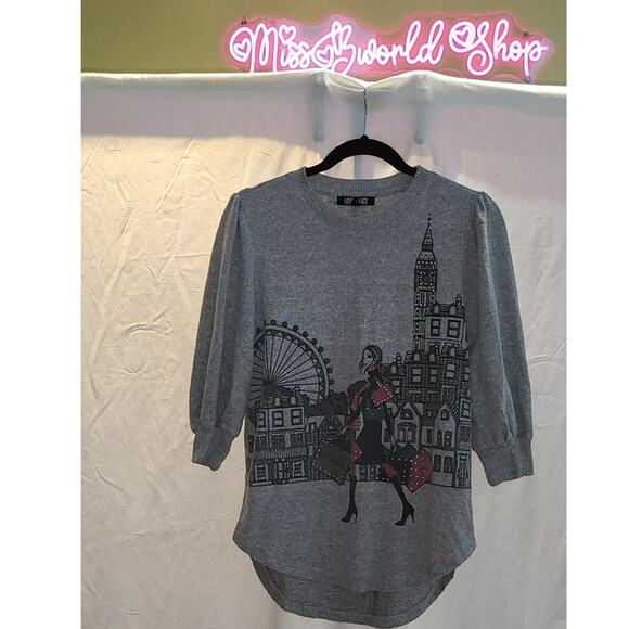 Love and Lace Knit Gray Blouse Size Small - Picture 1 of 6